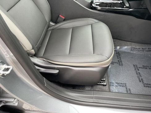 New 2026 Chevrolet Trax ACTIV FWD image 23