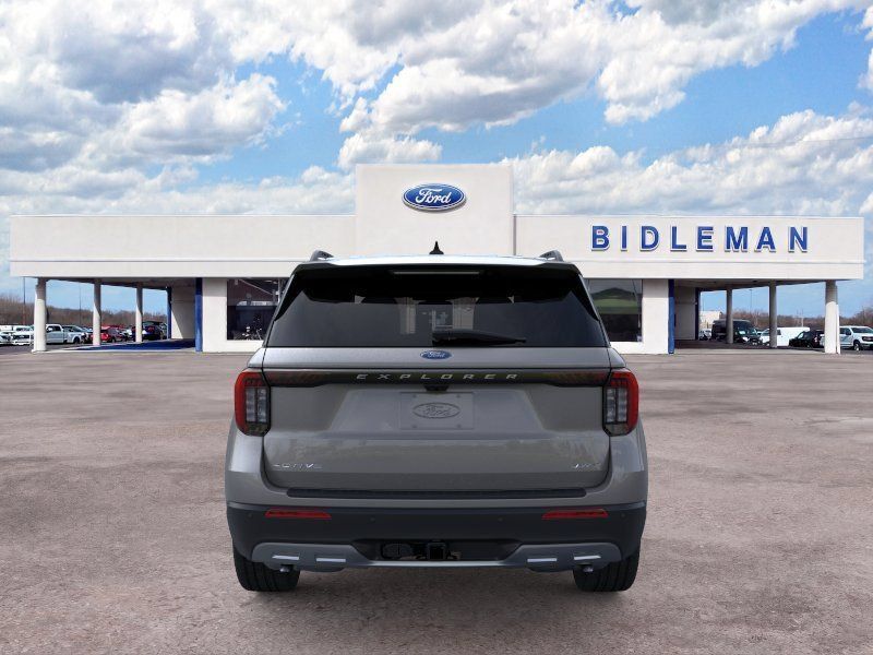 New 2026 Ford Explorer Active w/ Active Comfort Package AWD/4WD image 5