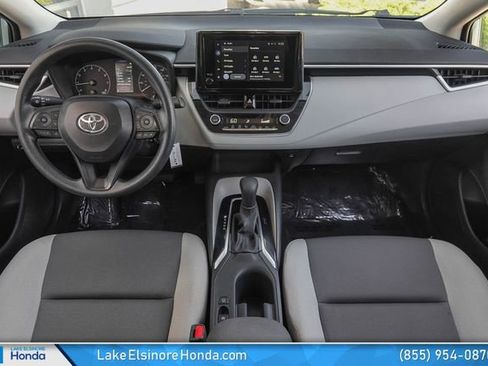 Used 2024 Toyota Corolla LE FWD image 19