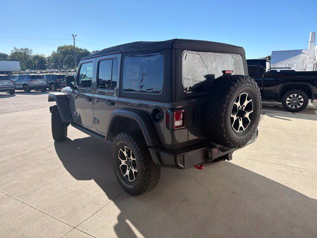 Used 2022 Jeep Wrangler Unlimited Rubicon w/ Cold Weather Group AWD/4WD image 3
