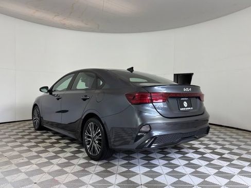 Used 2022 Kia Forte GT-Line w/ GT-Line Technology Package FWD image 5