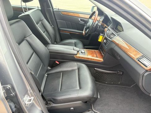 Used 2011 Mercedes-Benz E 350 Sedan image 14