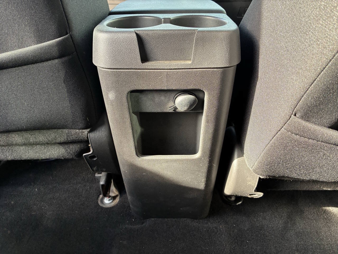 Used 2010 Ford Escape XLT FWD image 21