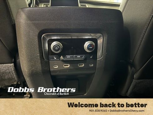 Used 2021 GMC Yukon SLT w/ SLT Luxury Plus Package image 31