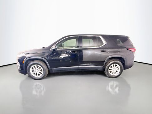 Used 2023 Chevrolet Traverse LS FWD image 6