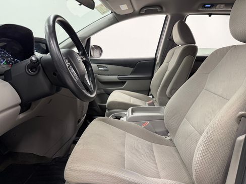 Used 2015 Honda Odyssey EX image 4