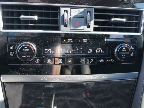 Used 2024 Nissan Armada Platinum w/ Captain's Chairs Package image 32