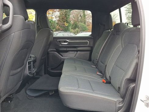 Used 2021 RAM 1500 Big Horn image 9