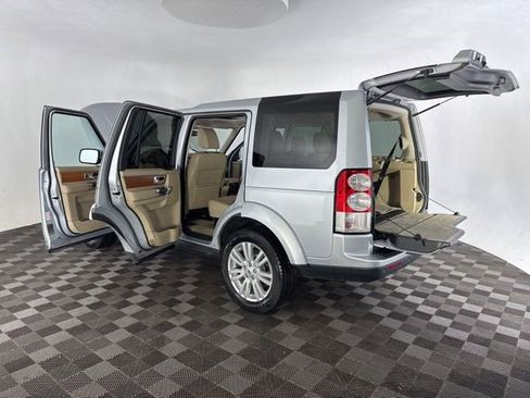 Used 2011 Land Rover LR4 HSE LUX AWD/4WD image 18