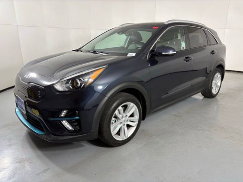 Used 2022 Kia Niro EX Premium image 4