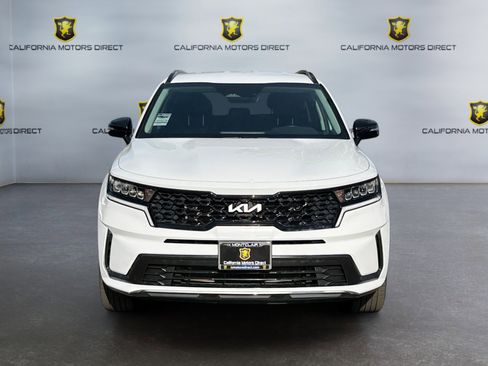 Used 2023 Kia Sorento S image 8
