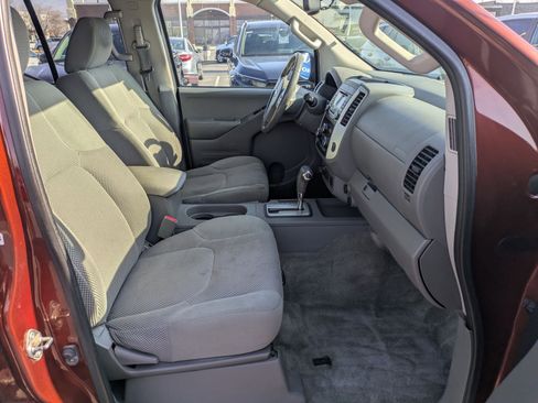 Used 2016 Nissan Frontier SV w/ SV Value Truck Package image 32