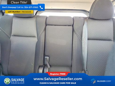 Used 2024 Mitsubishi Outlander ES image 13