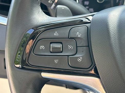 Used 2023 Buick Enclave Essence w/ Experience Buick Package AWD/4WD image 32