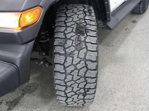 Used 2023 Jeep Wrangler Sport image 4