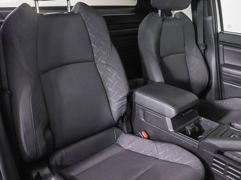 Used 2024 Toyota Tacoma SR RWD image 39