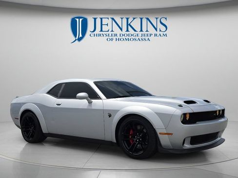 Used 2020 Dodge Challenger SRT Hellcat Redeye RWD image 1