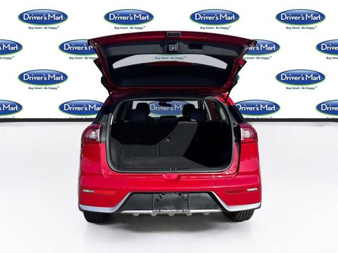 Used 2017 Kia Niro EX FWD image 25