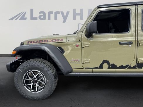 New 2025 Jeep Wrangler Unlimited Rubicon w/ Steel Bumper Group image 10