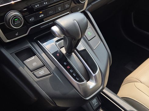 Used 2019 Honda CR-V Touring image 15