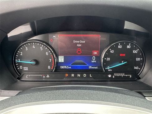 Certified 2022 Ford Explorer XLT w/ Equipment Group 202A image 20