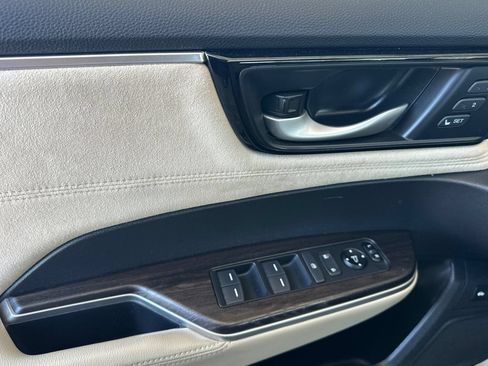 Used 2020 Honda Clarity Touring image 11