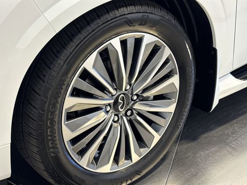 New 2026 INFINITI QX80 Luxe w/ Cargo Package image 9