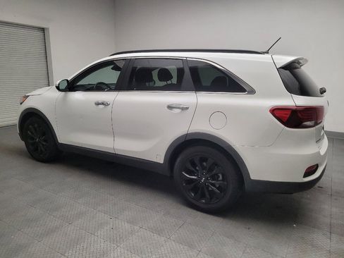 Used 2020 Kia Sorento EX image 3