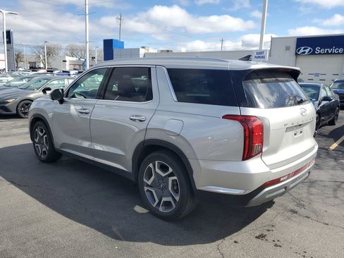 Used 2024 Hyundai Palisade Limited image 6