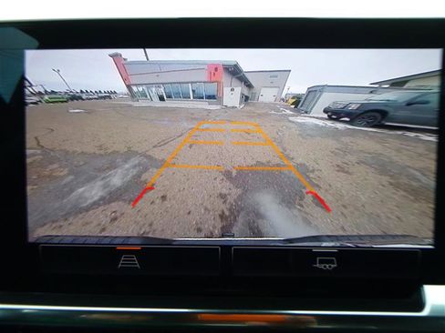 Used 2024 GMC Sierra 1500 SLT image 16