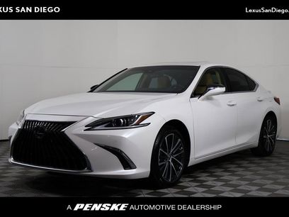 Certified 2025 Lexus ES 300h w/ Premium Package