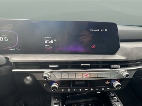 Used 2024 Kia Telluride EX X-Line image 22