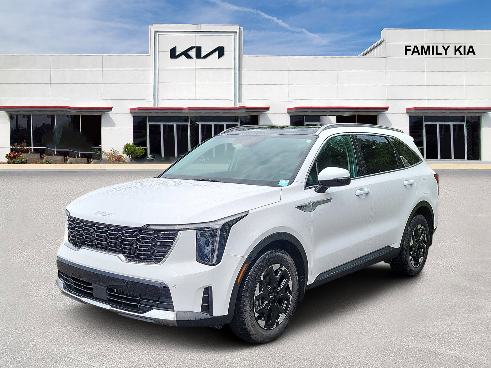 Certified 2025 Kia Sorento S w/ Panoramic Sunroof Package FWD image 3