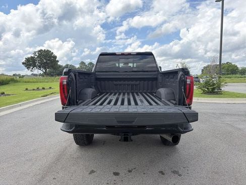 Used 2024 GMC Sierra 2500 Denali Ultimate AWD/4WD image 22