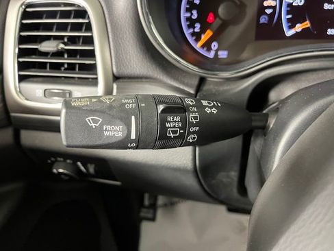 Used 2020 Jeep Grand Cherokee Laredo AWD/4WD image 20
