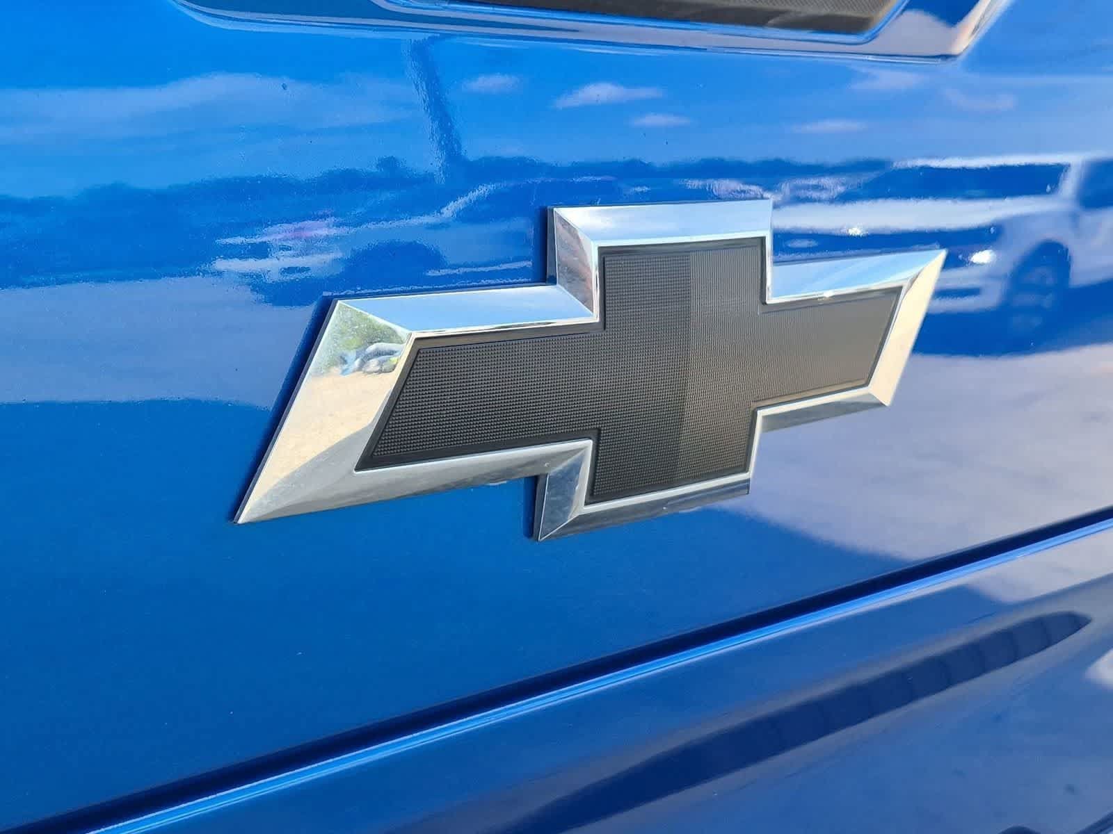 Used 2022 Chevrolet Silverado 1500 Custom Trail Boss AWD/4WD image 29