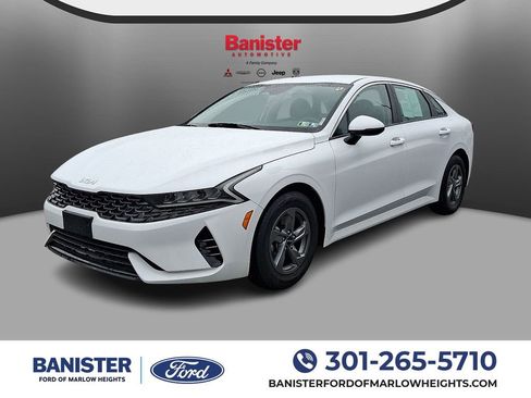Used 2023 Kia K5 LXS FWD image 1