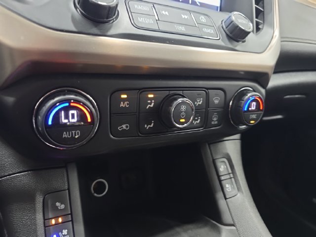 Used 2019 GMC Acadia Denali AWD/4WD image 23