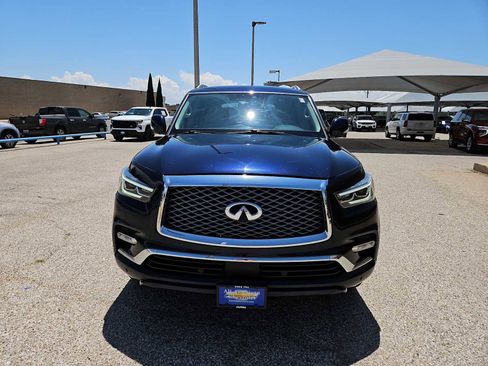 Used 2018 INFINITI QX80 2WD w/ Driver Assistance Package image 3