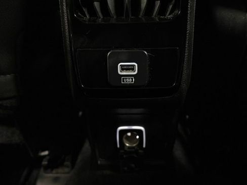 Used 2022 Jeep Compass Latitude image 19