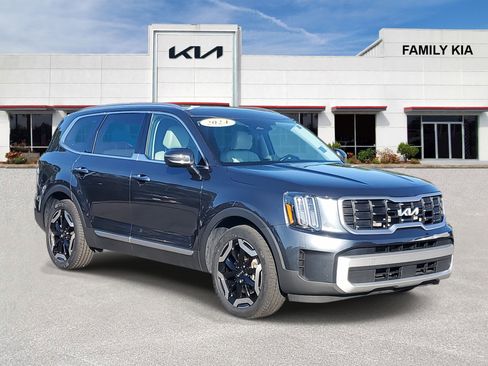 Certified 2024 Kia Telluride S w/ S Sunroof Package image 1