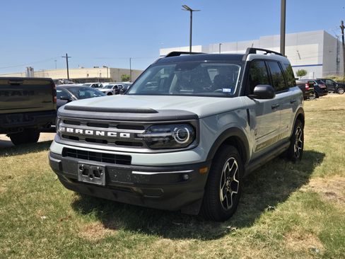 Used 2021 Ford Bronco Sport Big Bend w/ Big Bend Package AWD/4WD image 3