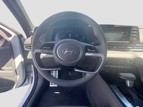 Used 2026 Hyundai Elantra Sport FWD image 11