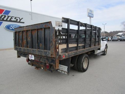 Used 2012 Ford F350 XL w/ PWR Equipment Group image 9