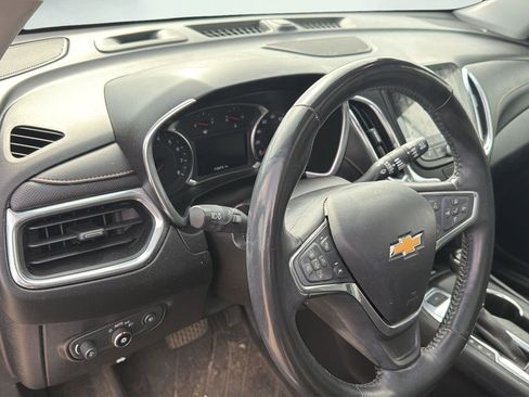 Used 2018 Chevrolet Equinox Premier image 13