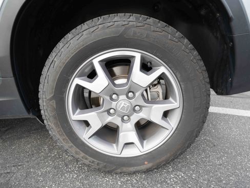 Certified 2023 Honda Passport TrailSport image 30