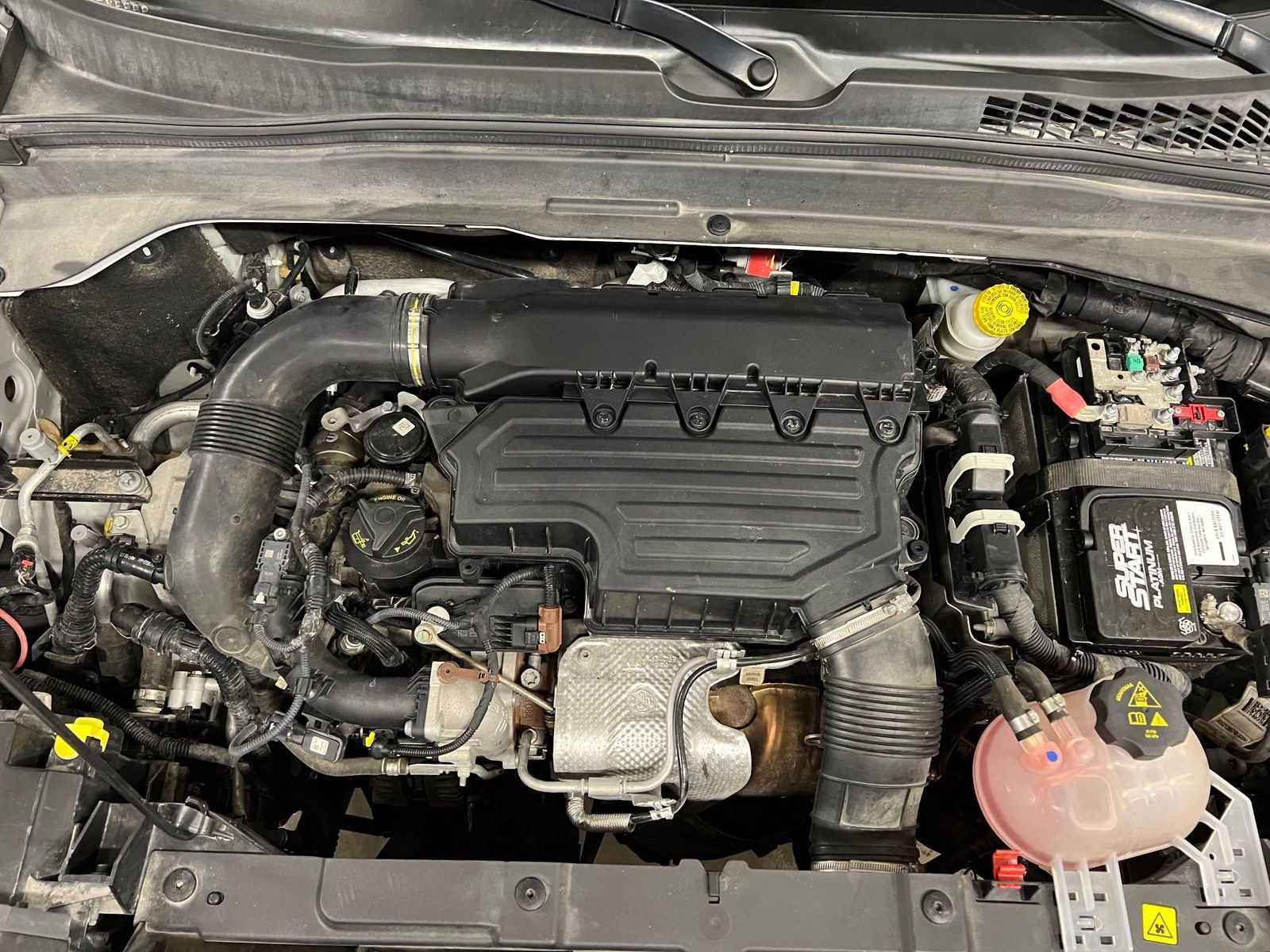 Used 2023 Jeep Renegade Latitude AWD/4WD image 25