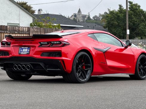 New 2026 Chevrolet Corvette Z06 w/ Stealth Interior Trim Package image 4