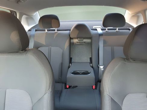 Used 2021 Kia K5 LXS image 17