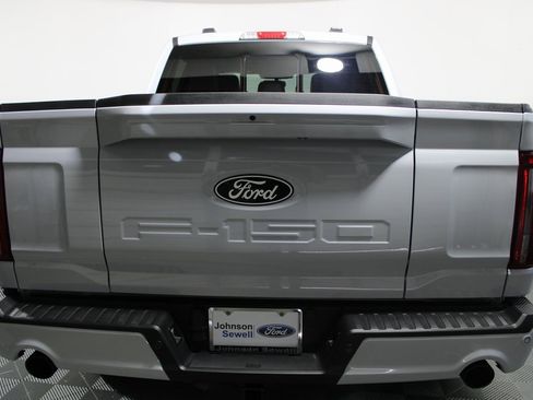 Used 2025 Ford F150 Lariat w/ Equipment Group 502A High image 6